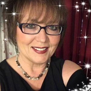 Meet your Posher, Renee